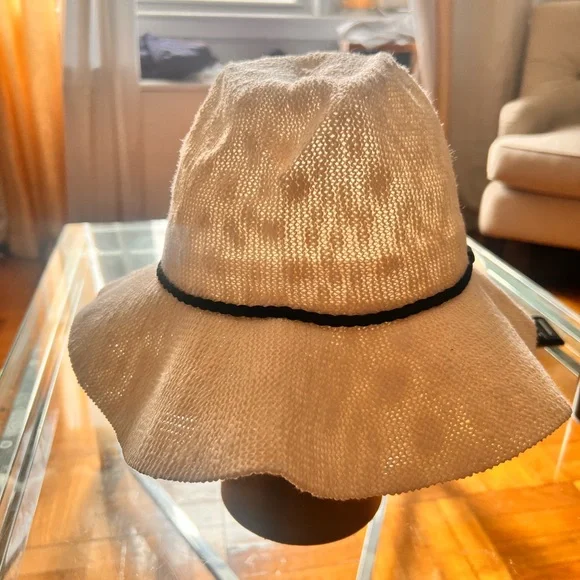 RACHEL ZOE COLLECTION Cream + Black Riviera Wide Brim Hat One Size - Picture 2 of 5